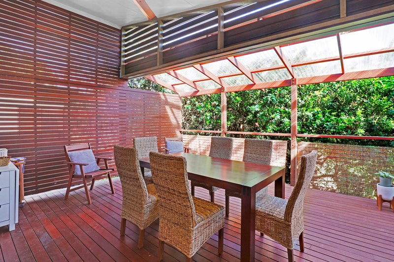 Photo - 2/22 Samarinda Way, Point Lookout QLD 4183 - Image 18