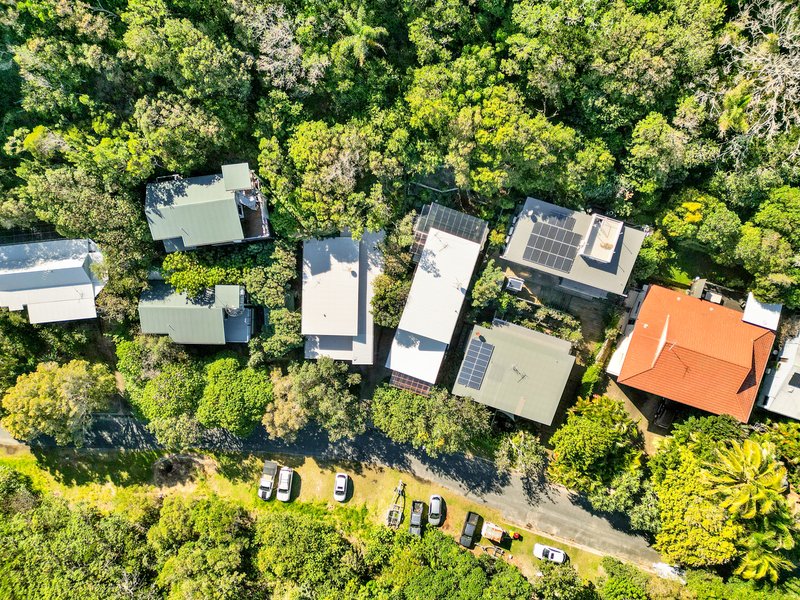 Photo - 2/22 Samarinda Way, Point Lookout QLD 4183 - Image 24