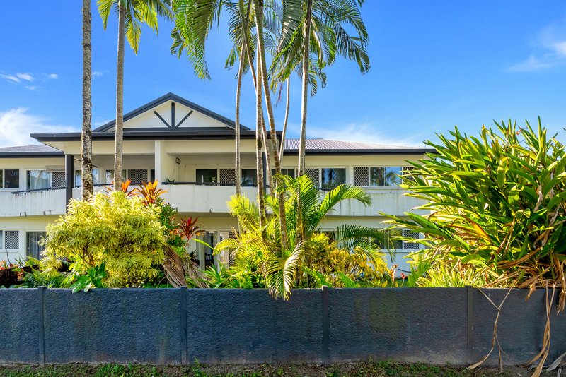 Photo - 2/22 Springfield Crescent, Manoora QLD 4870 - Image 1