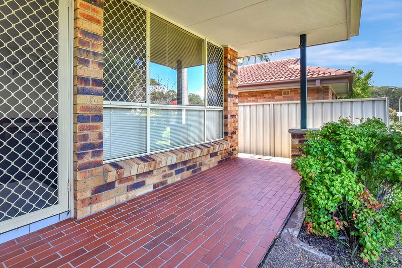 Photo - 2/22 Starboard Close, Rathmines NSW 2283 - Image 4