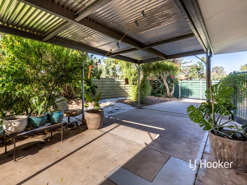 Photo - 2/22 Woolla Court, Larapinta NT 0875 - Image 12