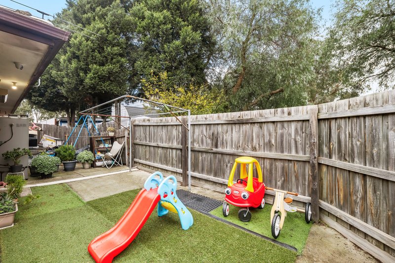 Photo - 22/20 Spring Street, Thomastown VIC 3074 - Image 8