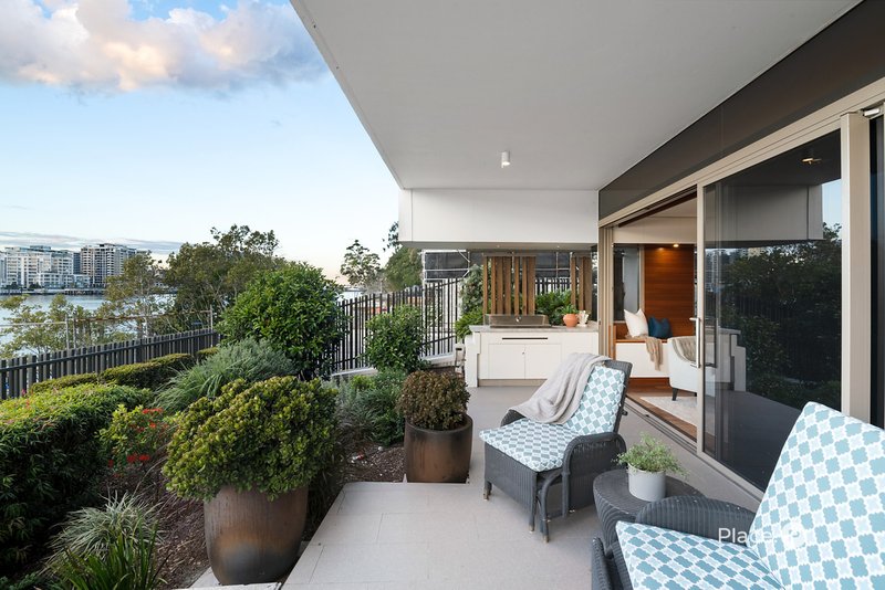 Photo - 22/21 Byron Street, Bulimba QLD 4171 - Image 6