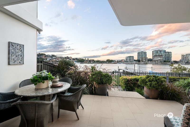 Photo - 22/21 Byron Street, Bulimba QLD 4171 - Image 18