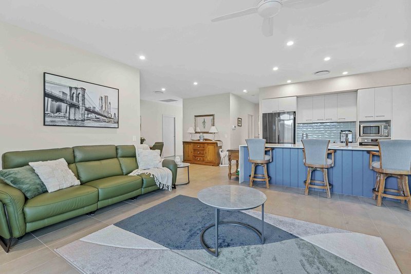 Photo - 222/1 Latitude Boulevard, Nikenbah QLD 4655 - Image 3
