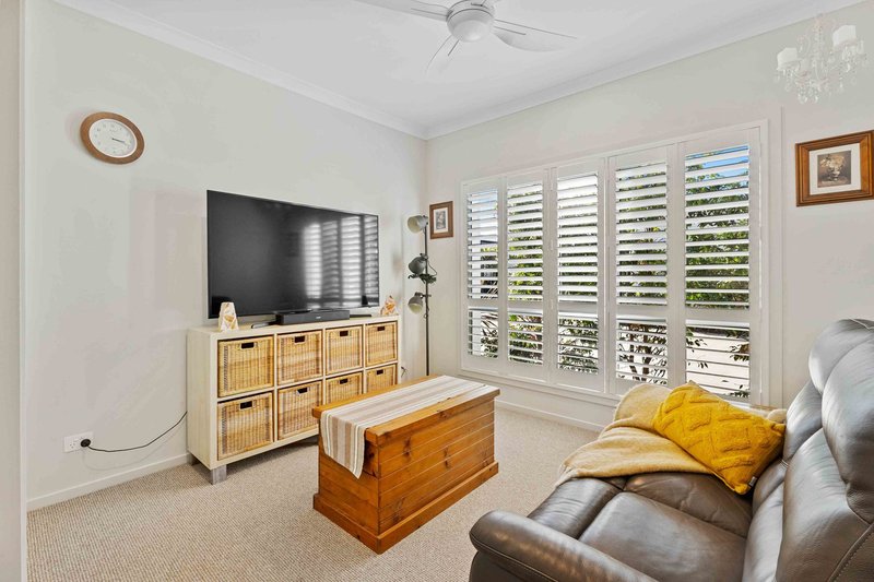 Photo - 222/1 Latitude Boulevard, Nikenbah QLD 4655 - Image 10