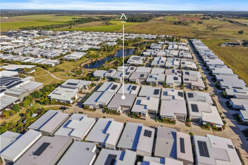 Photo - 222/1 Latitude Boulevard, Nikenbah QLD 4655 - Image 16