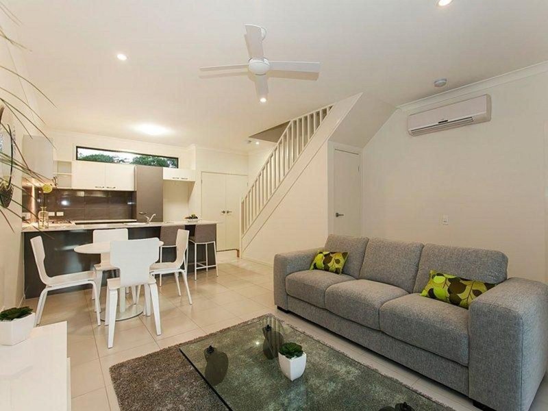 Photo - 22/21 Rensburg St, , Brighton QLD 4017 - Image 2