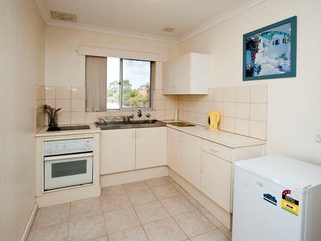 Photo - 22/24 Hastings Street, Scarborough WA 6019 - Image 2