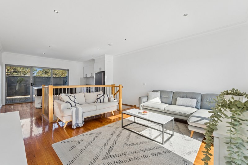 Photo - 2/224 Spring Street, Reservoir VIC 3073 - Image 5