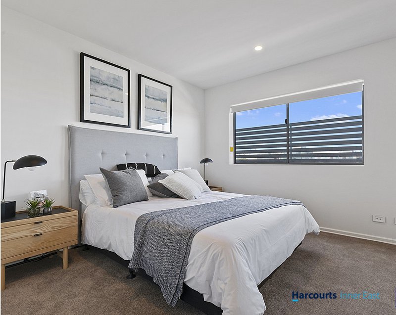 Photo - 22/25 Riverview Terrace, Indooroopilly QLD 4068 - Image 5