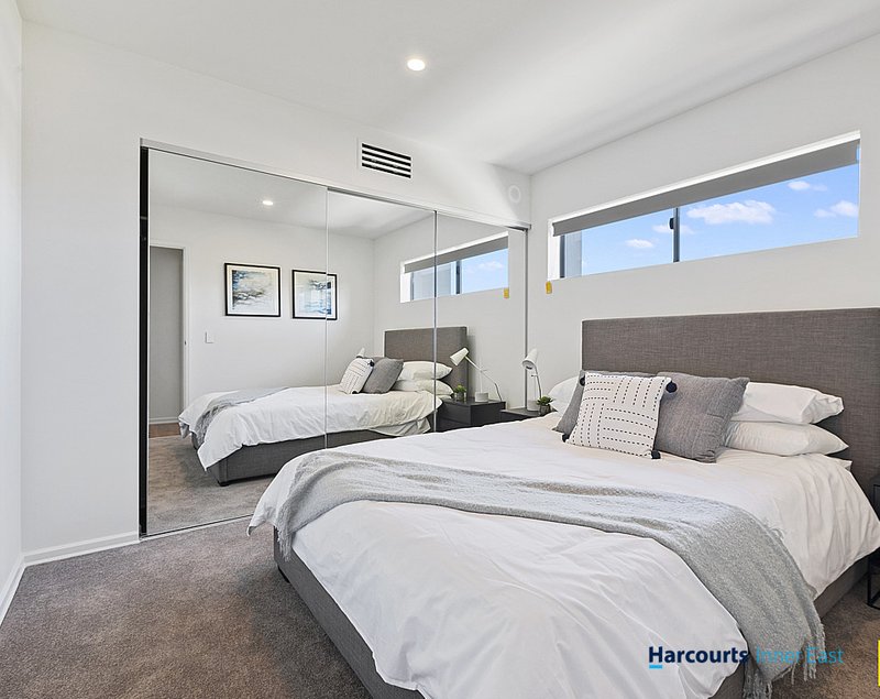 Photo - 22/25 Riverview Terrace, Indooroopilly QLD 4068 - Image 6