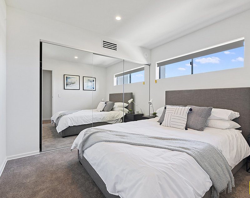 Photo - 22/25 Riverview Terrace, Indooroopilly QLD 4068 - Image 6