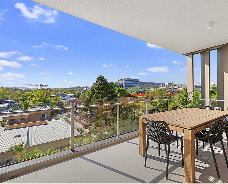 Photo - 22/25 Riverview Terrace, Indooroopilly QLD 4068 - Image 9