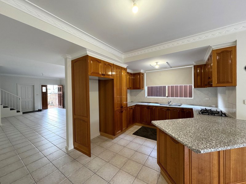 Photo - 2/225 Woniora Road, Blakehurst NSW 2221 - Image 2