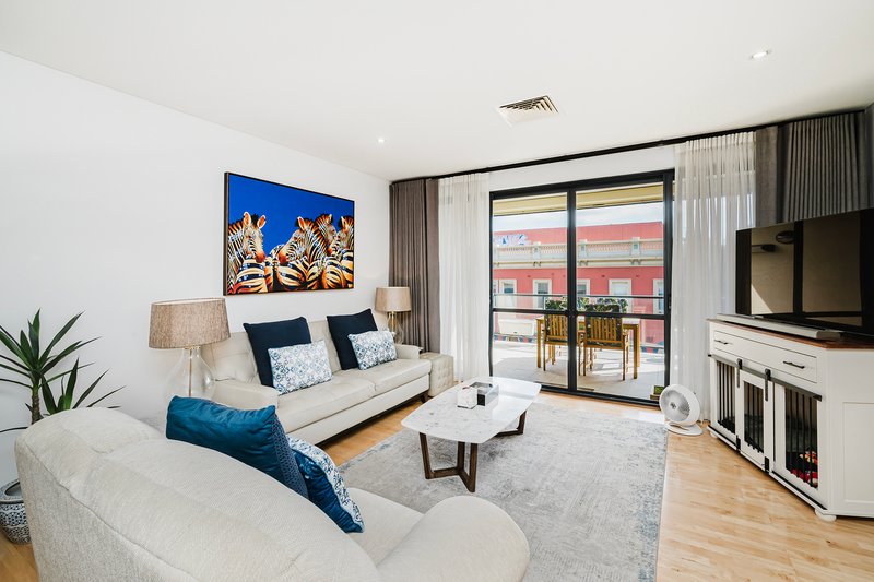 Photo - 22/258-264 Newcastle Street, Perth WA 6000 - Image 5