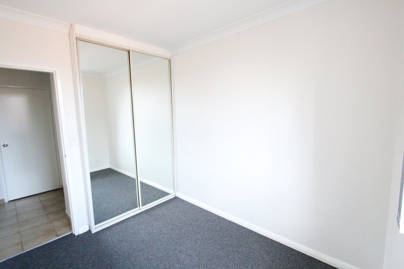 Photo - 22/26-28 Goulburn Street, Liverpool NSW 2170 - Image 5