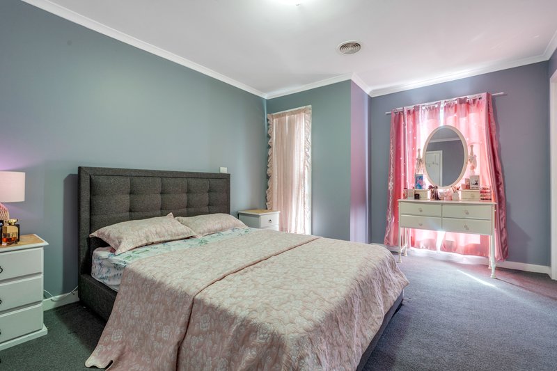 Photo - 22/26 The Ridge, Roxburgh Park VIC 3064 - Image 9