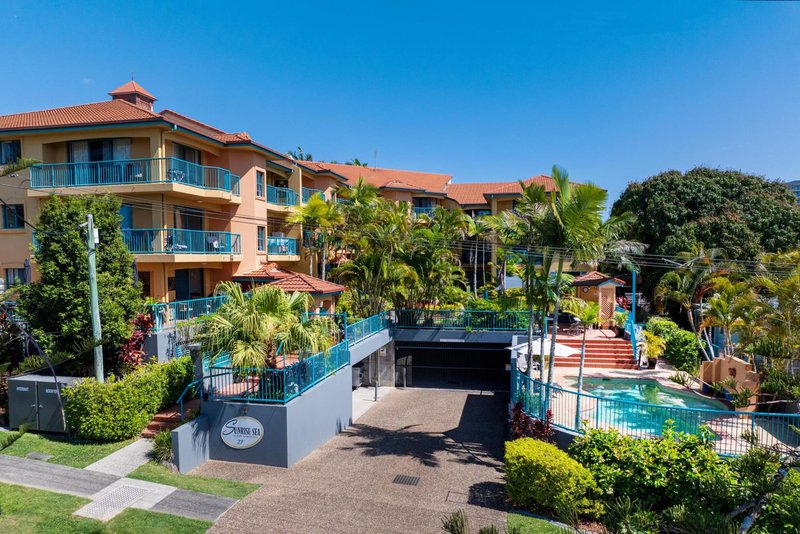 Photo - 22/27-29 Dutton Street, Coolangatta QLD 4225 - Image 2