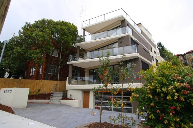 Photo - 2/228 Old South Head Road, Bellevue Hill NSW 2023 - Image 1