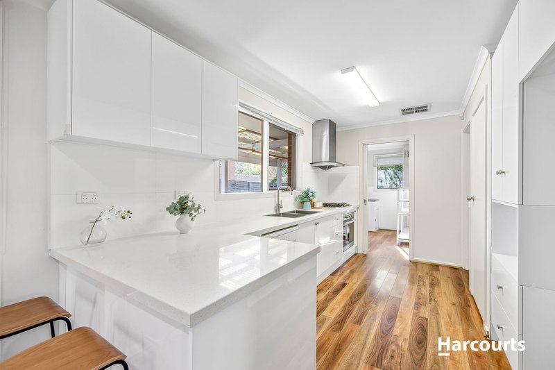Photo - 2/228 Springvale Road, Nunawading VIC 3131 - Image 5