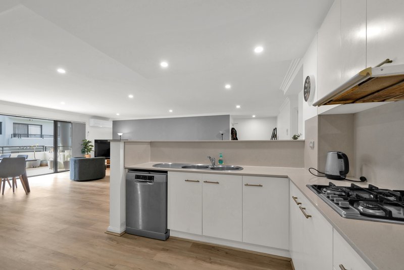 Photo - 22/29-33 Gosford Avenue, The Entrance NSW 2261 - Image 5