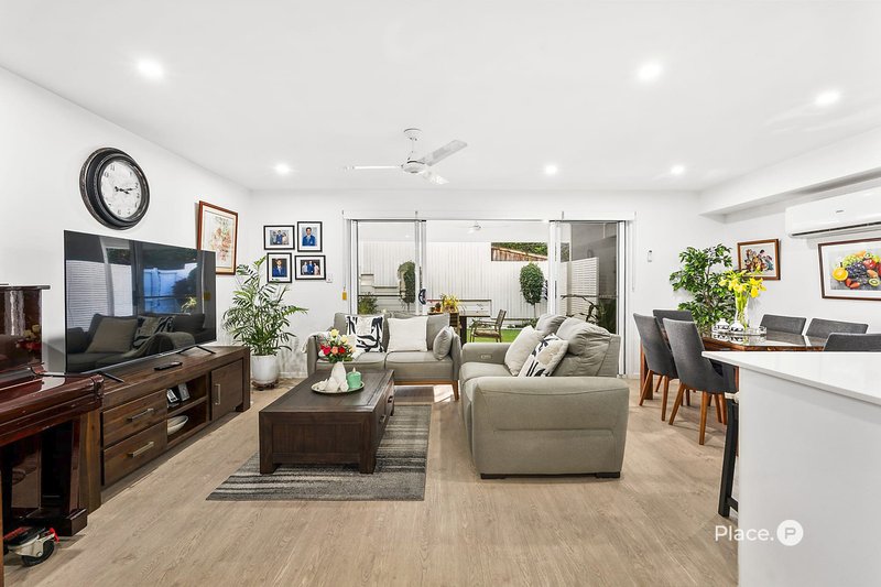 Photo - 22/29 Henderson Road, Everton Hills QLD 4053 - Image 3