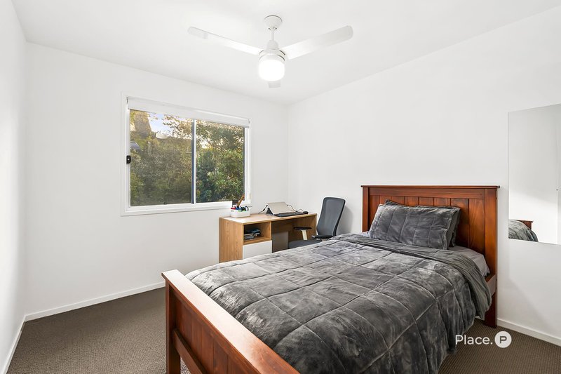 Photo - 22/29 Henderson Road, Everton Hills QLD 4053 - Image 11
