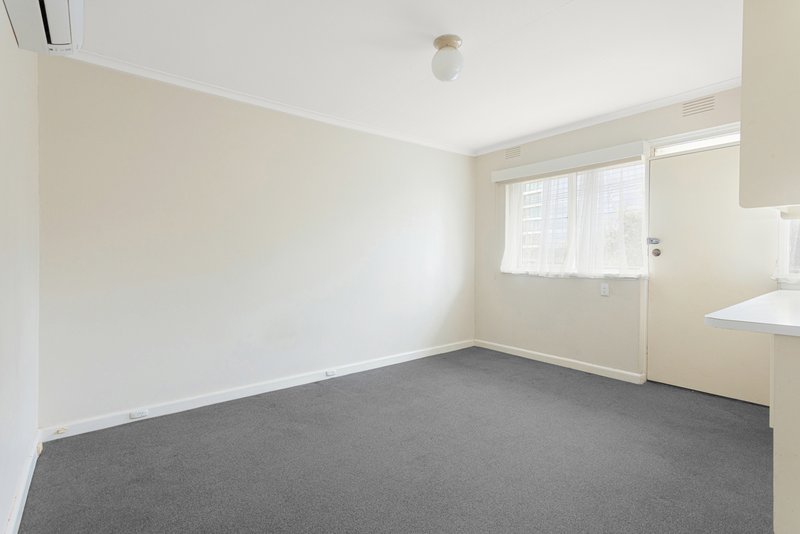 Photo - 22/2a Bates Street, Malvern East VIC 3145 - Image 4