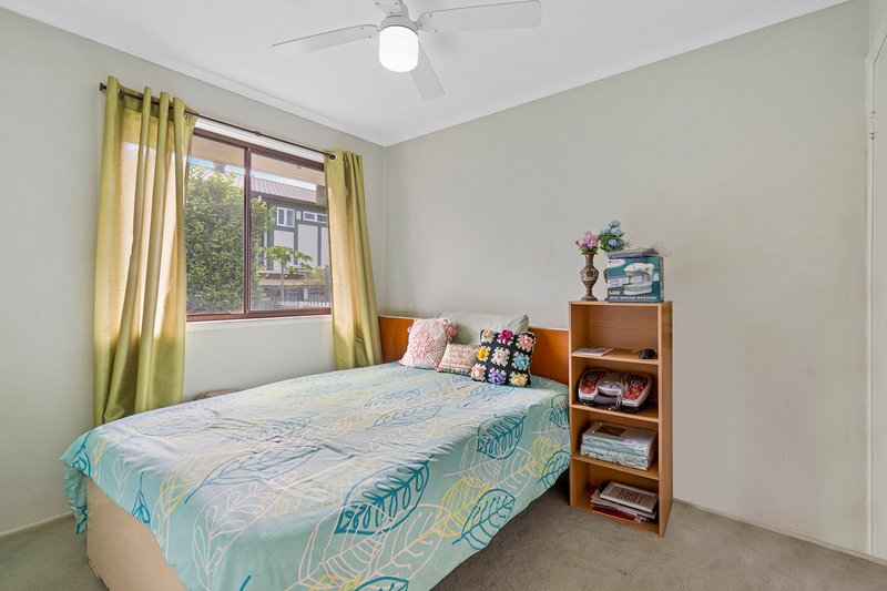 Photo - 2/23-25 Monash Road, Loganlea QLD 4131 - Image 5