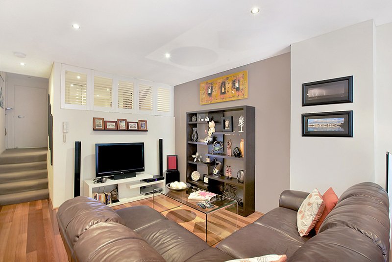 Photo - 2/23-25 Ross Street, Forest Lodge NSW 2037 - Image 3