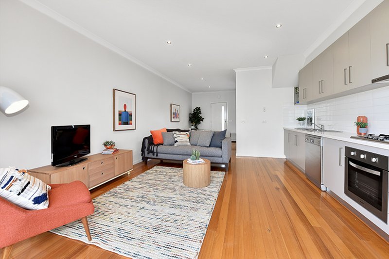 Photo - 2/23-25 Sefton Street, Pascoe Vale VIC 3044 - Image 7