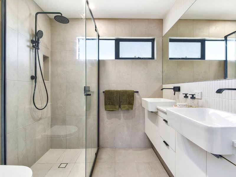Photo - 2/23 Alicia Street, Nundah QLD 4012 - Image 5