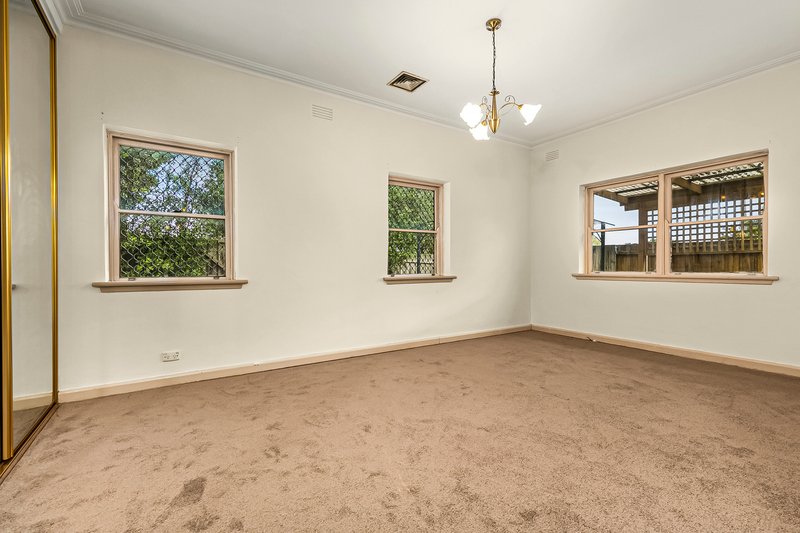 Photo - 223 Bell Street, Coburg VIC 3058 - Image 7