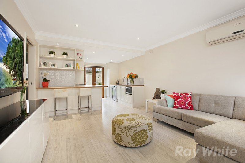 Photo - 2/23 Central Avenue, Boronia VIC 3155 - Image 2