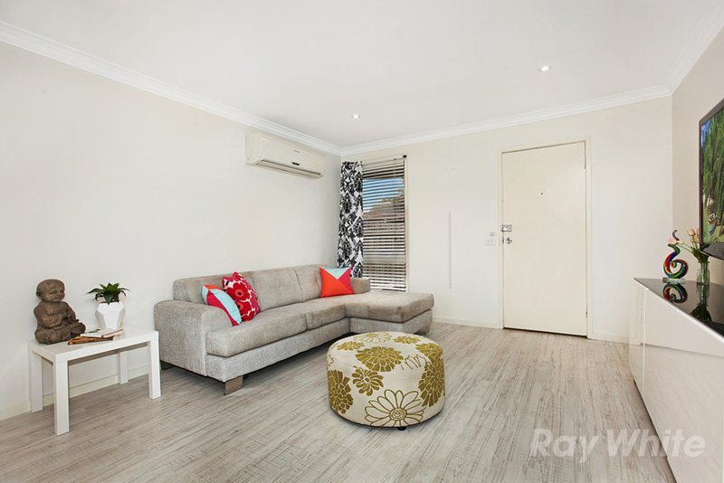 Photo - 2/23 Central Avenue, Boronia VIC 3155 - Image 3