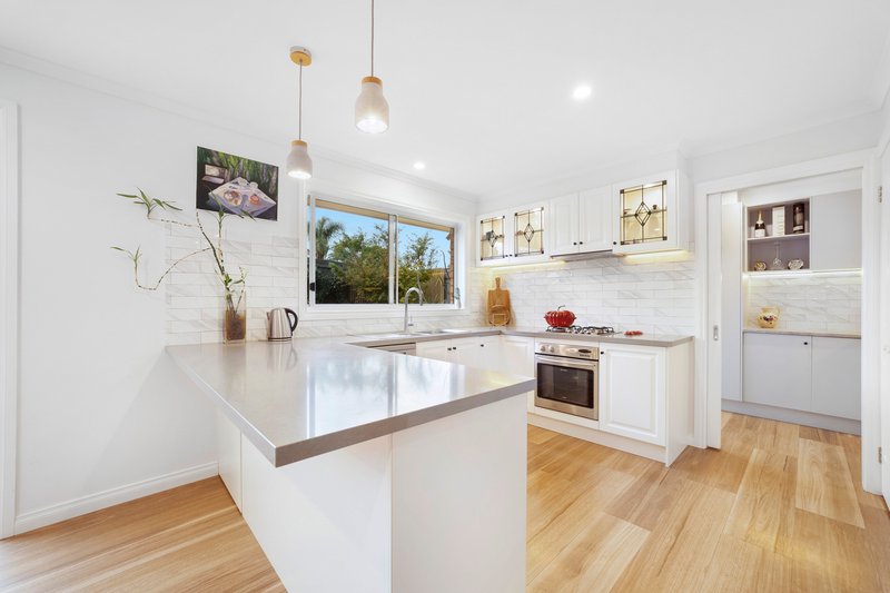 Photo - 2/23 Coolibah Crescent, Bayswater VIC 3153 - Image 3