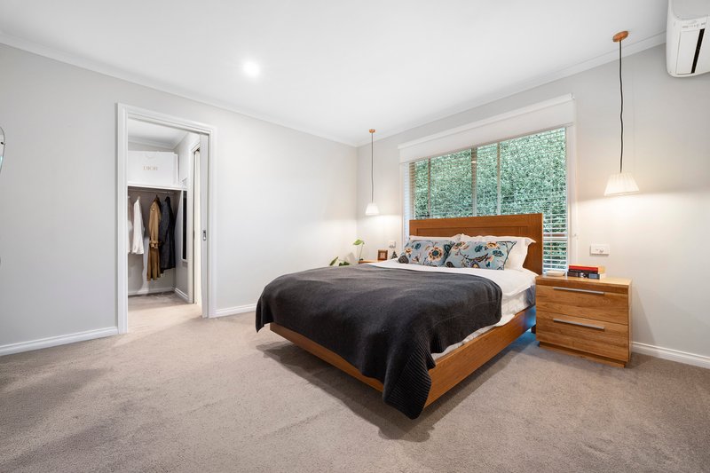 Photo - 2/23 Coolibah Crescent, Bayswater VIC 3153 - Image 5