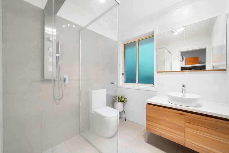 Photo - 2/23 Coolibah Crescent, Bayswater VIC 3153 - Image 8