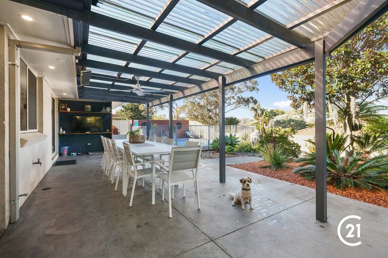 Photo - 223 Cresthaven Avenue, Bateau Bay NSW 2261 - Image 9