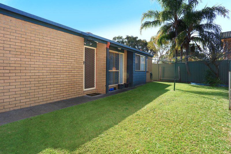 Photo - 2/23 Crystal Reef Drive, Coombabah QLD 4216 - Image 12