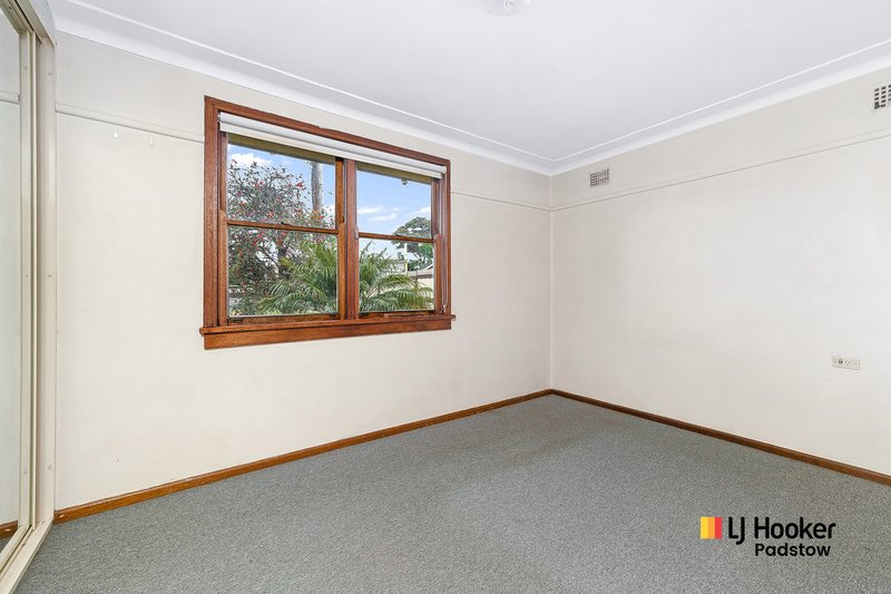 Photo - 223 Davies Road, Padstow NSW 2211 - Image 2