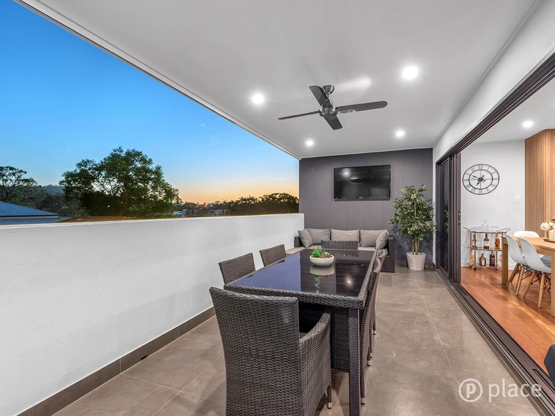 Photo - 2/23 East Street, Camp Hill QLD 4152 - Image 3