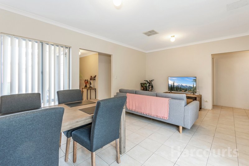 Photo - 2/23 Floresta Street, Sinagra WA 6065 - Image 3