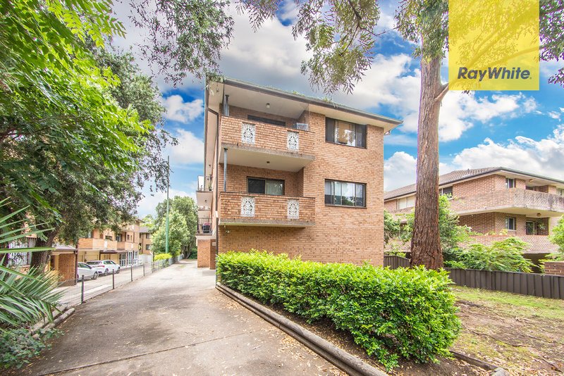 Photo - 2/23 Helen Street, Westmead NSW 2145 - Image 4