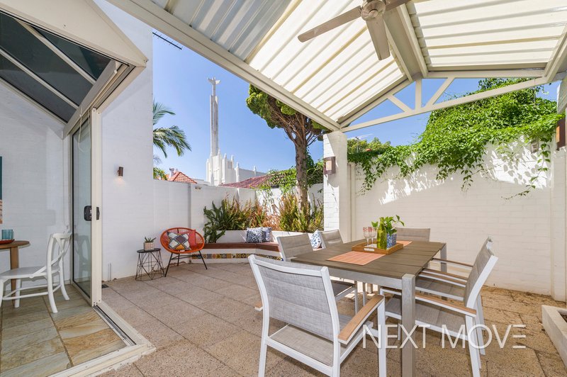 Photo - 2/23 Karoo Street, South Perth WA 6151 - Image 14