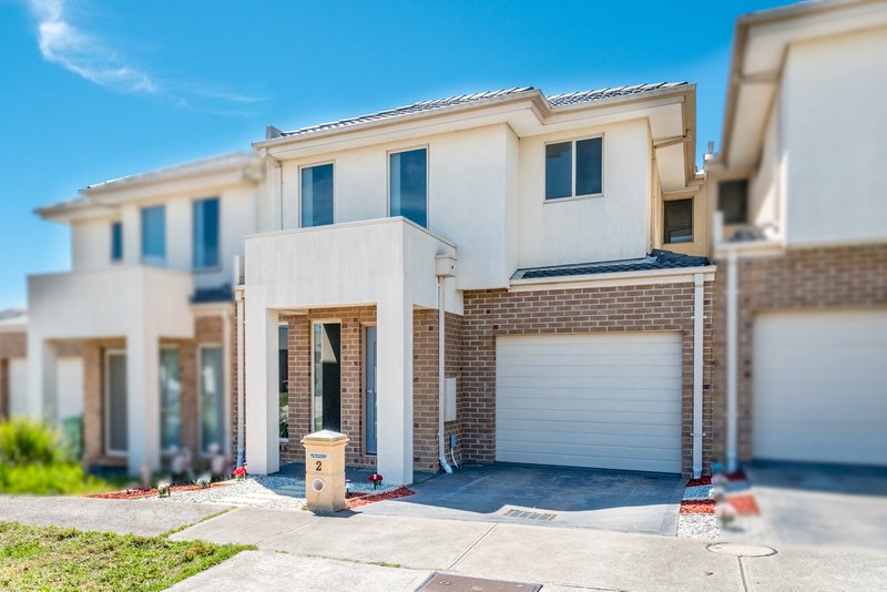 Photo - 2/23 Leveque Loop, Craigieburn VIC 3064 - Image 3