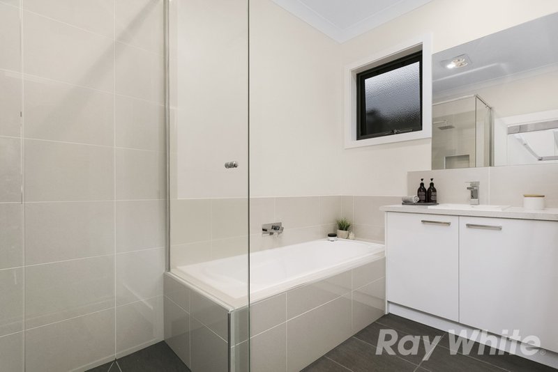 Photo - 2/23 Matlock Road, Boronia VIC 3155 - Image 7