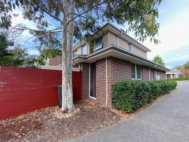 Photo - 2/23 Montgomery Avenue, Mount Waverley VIC 3149 - Image 16