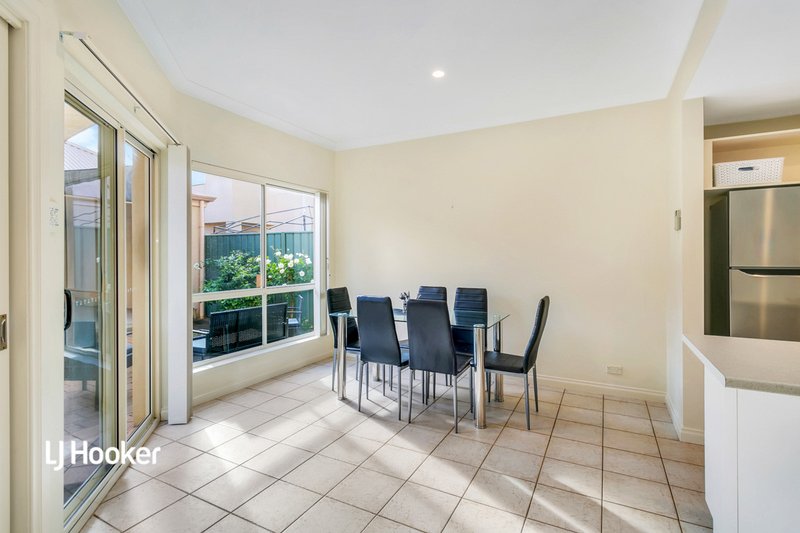 Photo - 2/23 Parkview Drive, Mawson Lakes SA 5095 - Image 5